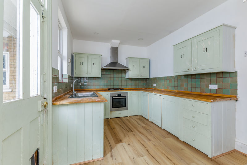 IVY GATE- click for photo gallery